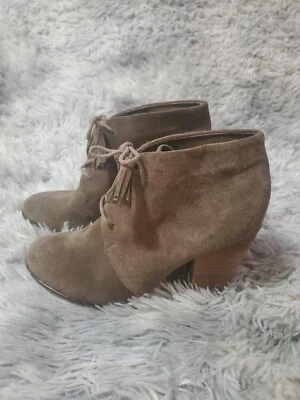 Bjorndal Women's Harlow Ankle Boots Size 7.5 Brown Suede Zip Casual Booties - Image 1 of 4