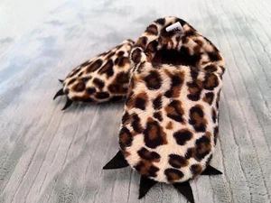 Baby / Toddler Girl Slippers in leopard print with felt “claws” (12-18m) - Picture 1 of 7