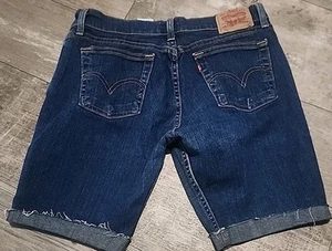 Womens Levi Jean Shorts Red Tab Size 7 Pre-owned - Picture 1 of 3