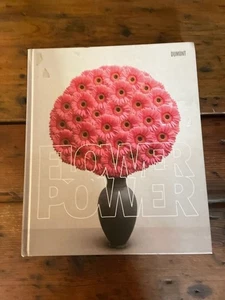 Flower Power : Blumen in der zeitgenössischen Fotografie. Matthias Harder Harder - Bild 1 von 1