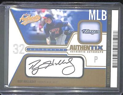 2004 Fleer Authentix Gold Autograph #AA-RH Roy Halladay No 21 of 75 - Image 1 of 2