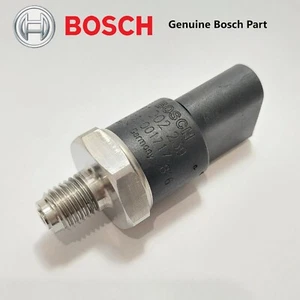 Sensor de presión de riel de combustible MERCEDES BENZ C, E, S, A, CL, Vito Sprinter - Imagen 1 de 3