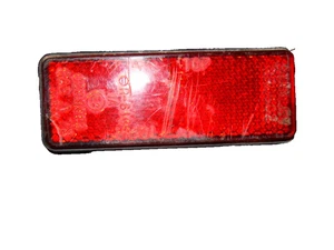 2004 Kymco People 150cc Scooter - Red Reflector Stanley 070-0502 - Picture 1 of 3