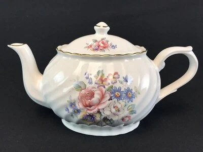 Tetera Arthur Wood & Son 4 tazas 6454 floral adorno dorado Staffordshire Inglaterra Foto 1 de 4