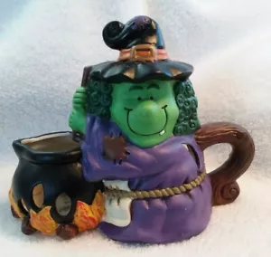Halloween Witch and Cauldron Tea Light Holder 2001 - Picture 1 of 9