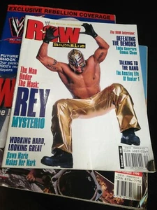 WWF WWE RAW Magazine DECEMBER 2002 Rey Mysterio + Diva Poster Dawn Marie - Picture 1 of 3