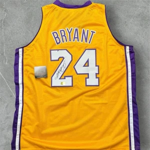 Kobe Bryant Signed Jersey LAKERS LA #24 Autographed Holo W/ COA - Picture 1 of 11