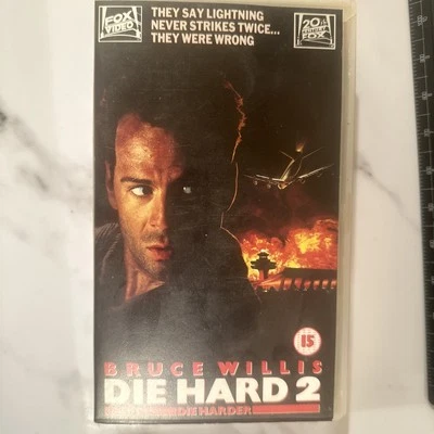 Die Hard 2: Die Harder (VHS) 1990 Bruce Willis, Action Movie Classic dam case - Image 1 of 4