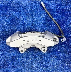 ?? 2017 - 2020 TESLA MODEL 3 OEM FRONT RIGHT PASSENGER BRAKE CALIPER - Bild 1 von 11