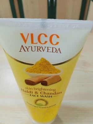 VLCC Ayurveda Skin Brightening Haldi And Chandan Face Wash 100ml - Image 1 of 4