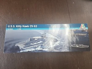 Italeri U.S.S. Kitty Hawk CV-63 Supercarrier 1:720 Scale Plastic Model 5522 (TF) - Picture 1 of 2