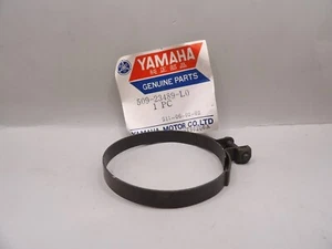Abrazadera de arranque de horquilla genuina NOS Yamaha XT350 XT600 1985-88 YZ400 1976 509-23489-L0 - Imagen 1 de 4