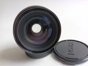 Pentax fitting KIRON lens 28 mm f/2 Full frame Pentax K-1 - Picture 1 of 7