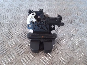 AUDI A4 S Line Tdi 170 Tailgate/Boot Lid Lock 8P4827505C - Picture 1 of 7