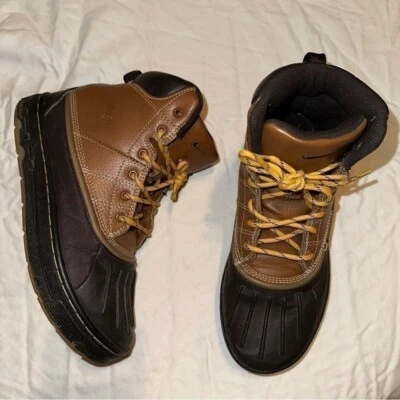 Bota Nike Woodside para niños Foto 1 de 4