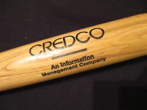 BATE DE BÉISBOL DE MADERA CREDCO INFORMATION MANAGEMENT CO 180 LOUISVILLE SLUGGER 34" - Imagen 1 de 7