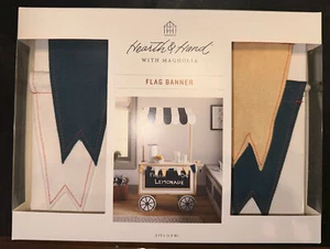 HEARTH & AND HAND WITH MAGNOLIA FLAG BANNER 6 FEET GREEN CREAM YELLOW, Red Trim - Picture 1 of 1