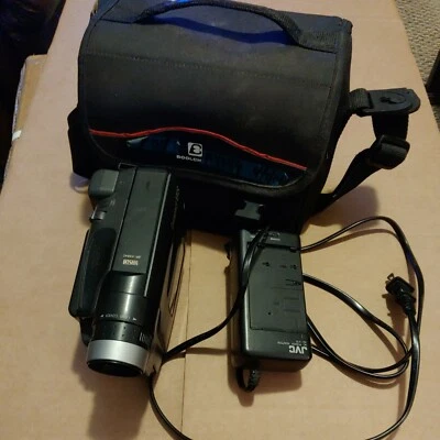 JVC GR-AX640 Compact VHSC Video Movie Camera Camcorder AS IS - Image 1 of 4