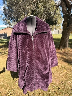 Dennis Basso Luxurious Faux Fur Purple Coat Plus Size 2x Winter Party - Image 1 of 4