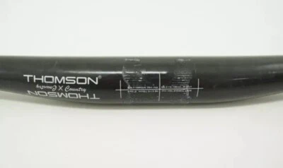 Manillar plano de fibra de carbono Thomson 710 mm para bicicleta de montaña 31,8 mm Foto 1 de 4