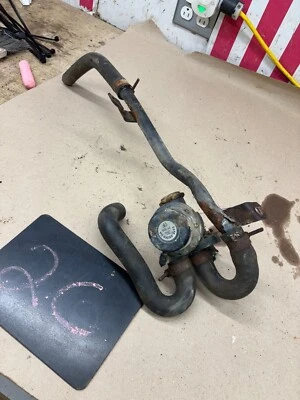 Ford 351W 1980 81 82 83 84 85 1986 5,8 F150 manguera de smog y desviador lote e5te-9b28 Foto 1 de 4