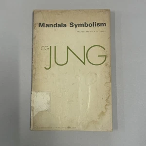 On The Nature Of The Psyche by CG Jung (1974, Bollingen Series) Paperback Book - Foto 1 di 4