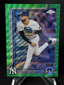 2025 Topps Chrome Devin Williams Green Wave Refractor #/99 New York Yankees - Picture 1 of 2