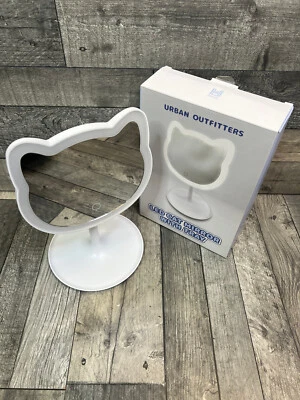Urban Outfitters UO Home Kitty LED Make-up Kosmetikspiegel Katzenliebhaber mit Tablett - Bild 1 von 4