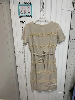 复古 60 年代棕褐色连衣裙羊毛亚麻外观 B36 W28 H40 蕾丝条纹腰带春复活节 — 第 1/4 张图片