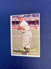 1957 Topps #210 Roy Campanella - Brooklyn Dodgers - Nice Card (A)