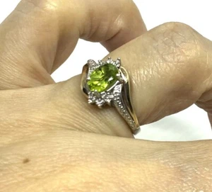 Anillo Vintage Plata Esterlina Oro 10K Turmalina Verde Diamantes Talla 4.75 2.94g - Imagen 1 de 17