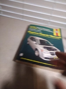 Dodge Grand Caravan Chrysler Town & Country 2008-2012 Haynes Repair Manual 30014 - Bild 1 von 4