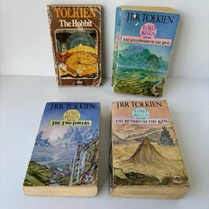 The Hobbit & Lord of The Rings Trilogy Tolkien Paperback Books Unicorn 1979/1986 - Picture 1 of 17