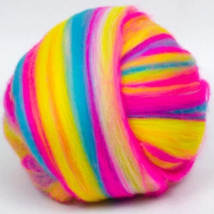 Merino Top (Dyed Neon) 100g Wool Roving Spinning Fibre Needle Felting - Picture 1 of 2