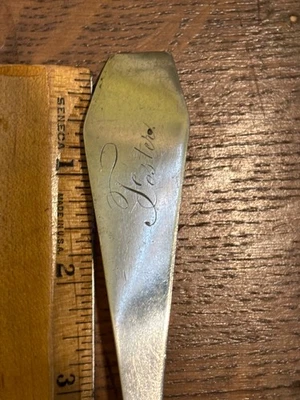 "Cuchara de relleno de plata 9,25"" JW Ellingwood Beverly MA 1790 punta de ataúd extremo" Foto 1 de 3