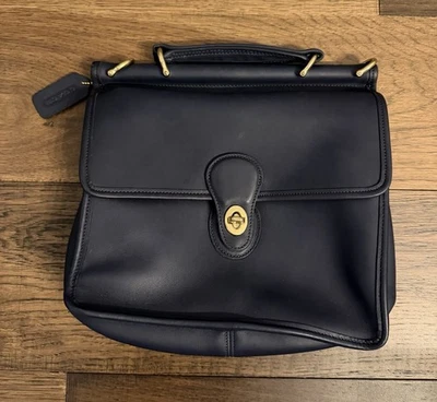 VINTAGE Coach Willis Bag 9927 Navy Leather-missing Strap. - Image 1 of 4