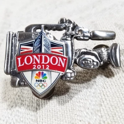VINTAGE 2012 LONDON OLYMPIC PIN RED BLINKING NBC CAMERA – NOT WORKING - Image 1 of 4