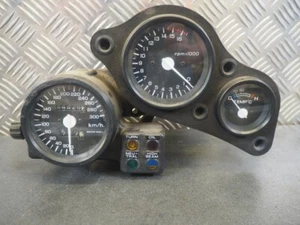 HONDA VFR400R 1998 37100-MR8-601 METER ASSY. COCKPIT DASBORD 14013 - Imagen 1 de 5