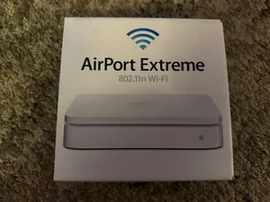 Apple AirPort Extreme Base Station 3rd Gen A1301 / FB763LL/A - Picture 1 of 3