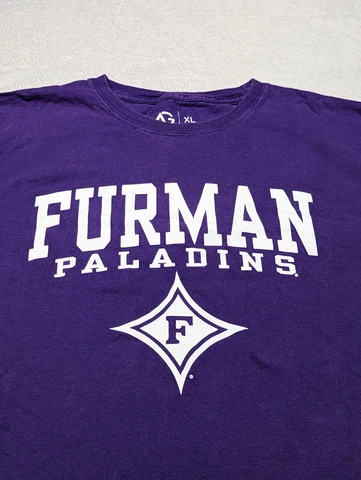 Furman University Paladins T-Shirt Men's XL Purple Short Sleeve NCAA Tee EUC Cover