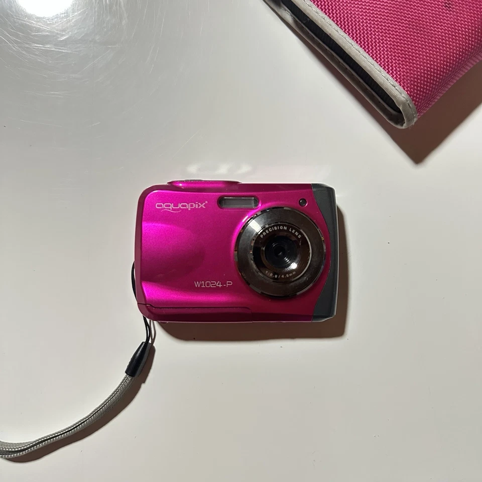 Aquapix W1024-P Underwater Camera Compact Digital 3M Waterproof Pink - Sehr gut - Bild 1 von 3