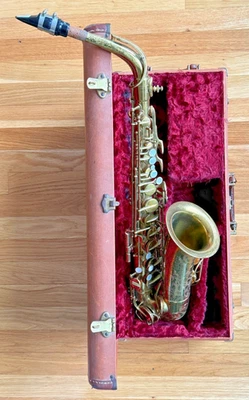 1948 Vintage The Martin Committee III Alto Saxophone Original Case Mouthpiece - Image 1 of 4
