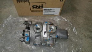 Genuine CNHi Iveco - Brake Control Valve 5801201013 - Picture 1 of 5