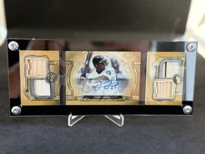 2020 TOPPS TRIPLE THREADS FRANK THOMAS WINDOW INTO GREATNESS AUTO BAT JERSEY 3/3 - Picture 1 of 2