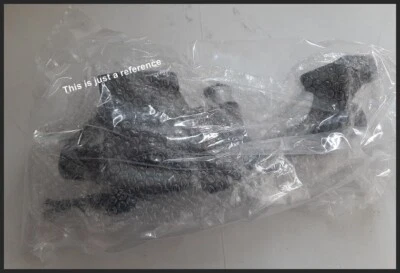 Conjunto de carcasa de termostato genuina OEM 256002G600 para HYUNDAI TUCSON (2005~2007)  Foto 1 de 2