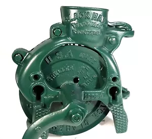 ANTIQUE DARK HUNTER GREEN CAST IRON BLACK HAWK PATCH CRANK CORN WALNUT SHELLER - Picture 1 of 7