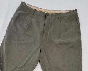 Tommy Bahama Silk Pants Mens 40x30 Olive Slacks Chinos Trousers Pleated Preppy - Picture 1 of 5