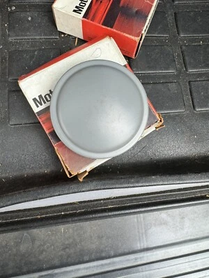 NOS 1978 Ford Truck F100 F150 F250 F350 Fuel Tank Gas Cap Evaporative Emissions - Image 1 of 3
