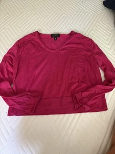 Banana Republic 100% Merinowolle dunkelrosa leicht cropped Pullover Medium  - Bild 1 von 3