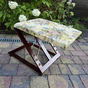 Vintage Retro Adjustable Foot Stool with Floral Cushion - Picture 1 of 18